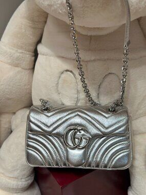 Gucci GG Marmont small shoulder bag for Women - Silver in